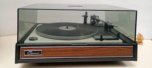 Garrard model turntable - model,